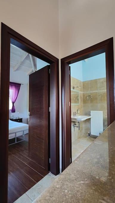 Villa *Drosia*/5' From Town & Sea/Mountain View Frínion Dış mekan fotoğraf