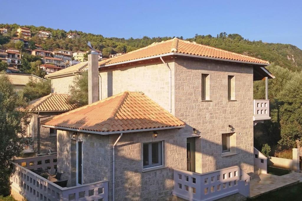 Villa *Drosia*/5' From Town & Sea/Mountain View Frínion Dış mekan fotoğraf